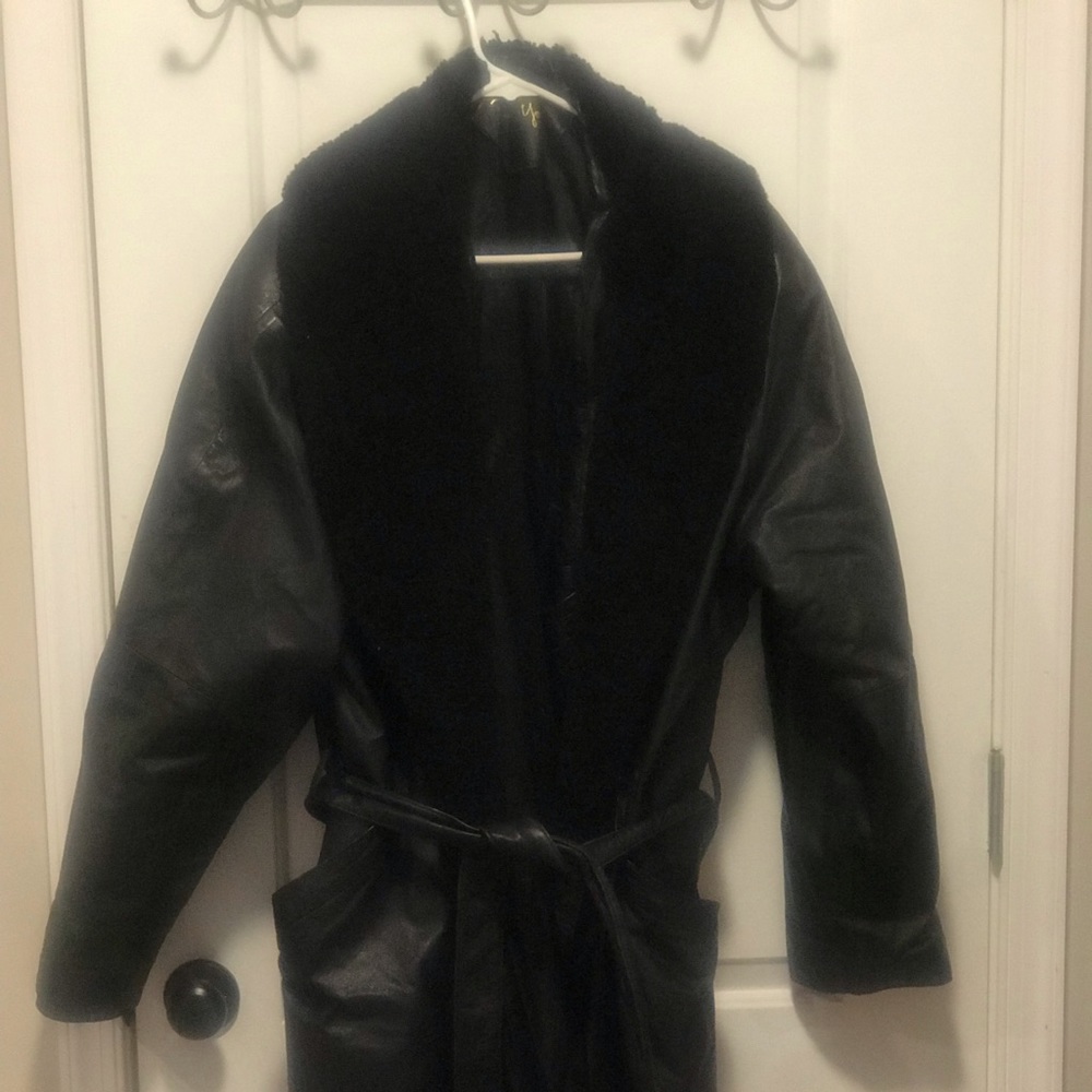 MEN’S GENUINE LEATHER FUR TRIMMED FULL LENGTH LEATHER COAT